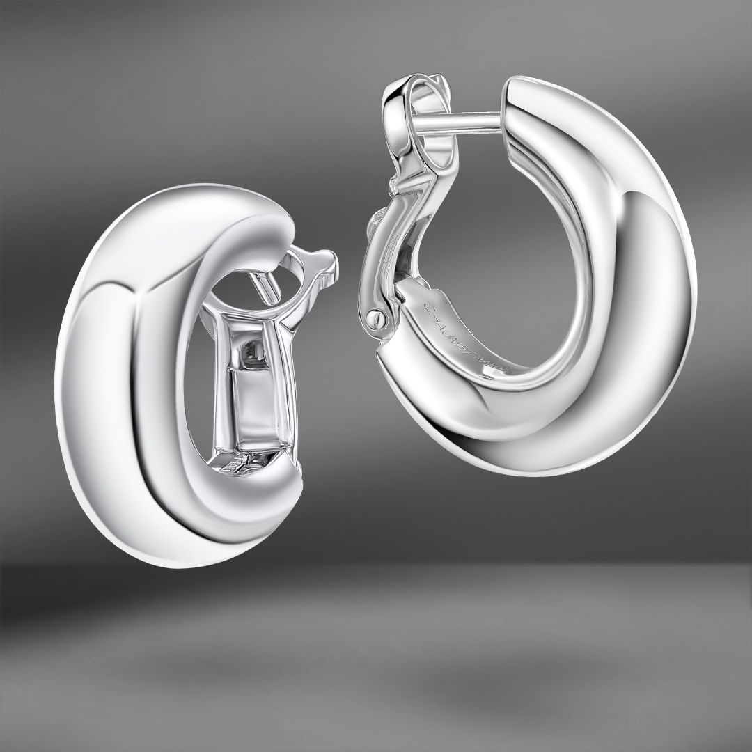 продажа Золотые серьги Chaumet Anneau в салоне «Emporium Gold»