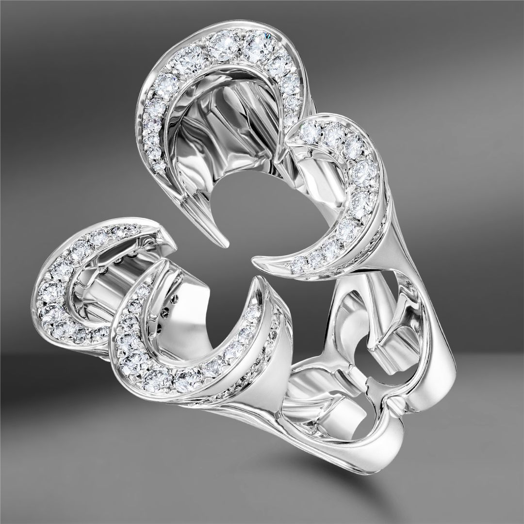продажа Золотое кольцо с бриллиантами iO Si в салоне «Emporium Gold»