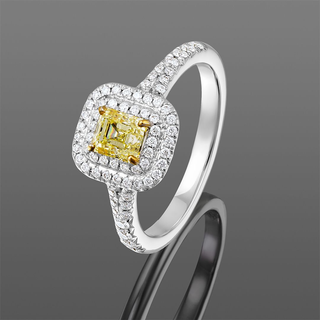 Золотое кольцо Fancy с бриллиантами 1.04Ct