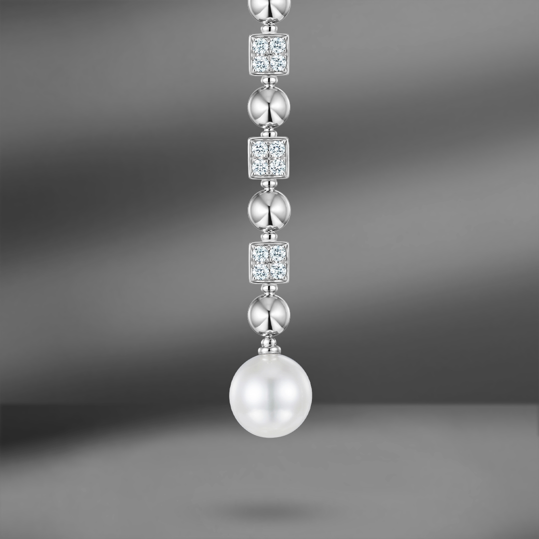 продажа Золотое колье Bvlgari Lucea Pearl в салоне «Emporium Gold»