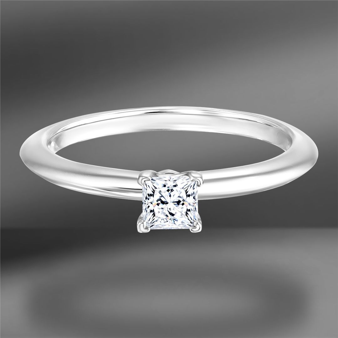 продажа Кольцо из платины Tiffany & Co. Princess 0.31 Ct в салоне «Emporium Gold»