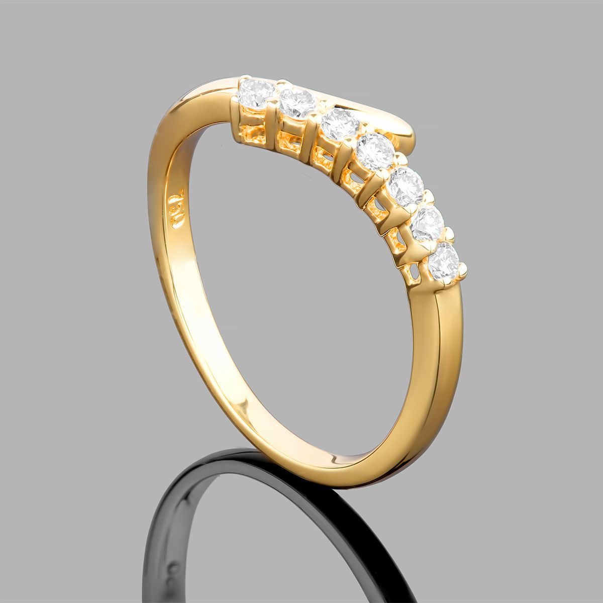 Золотое кольцо с бриллиантами 0.25Ct 