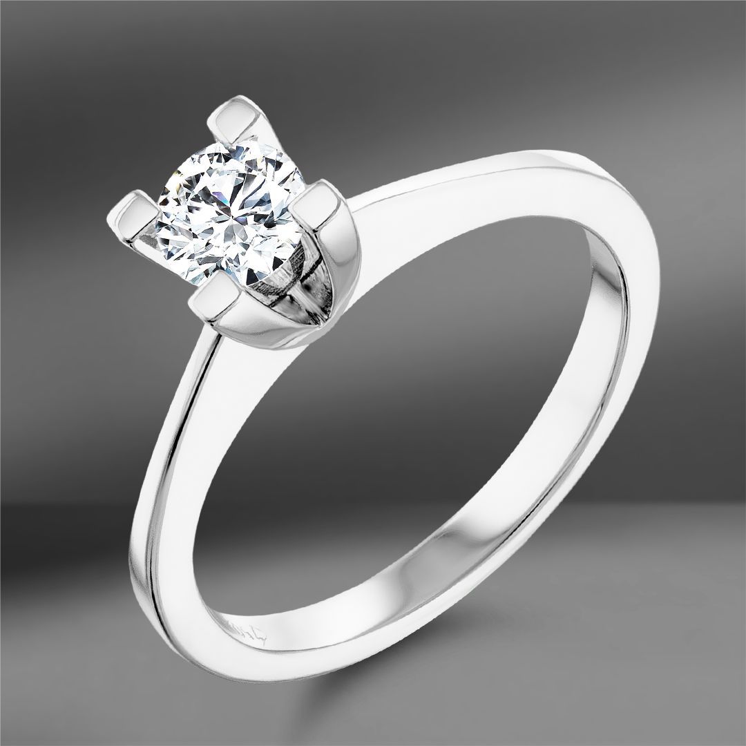 Золотое помолвочное кольцо с бриллиантом 0.40Ct