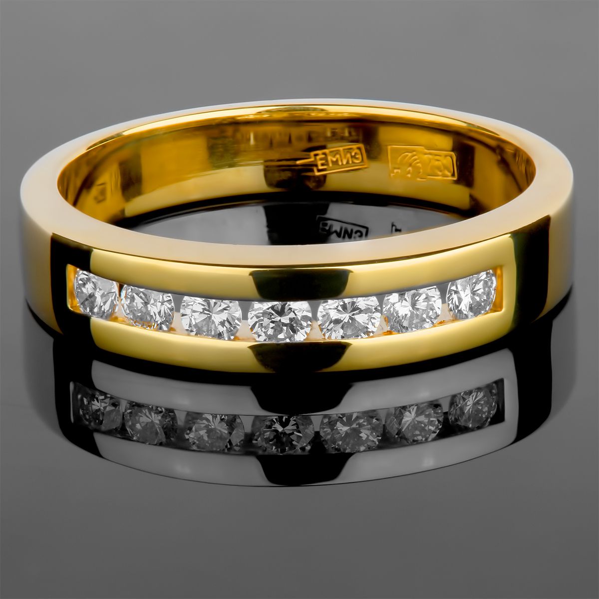 Золотое кольцо с бриллиантами 0.51Ct