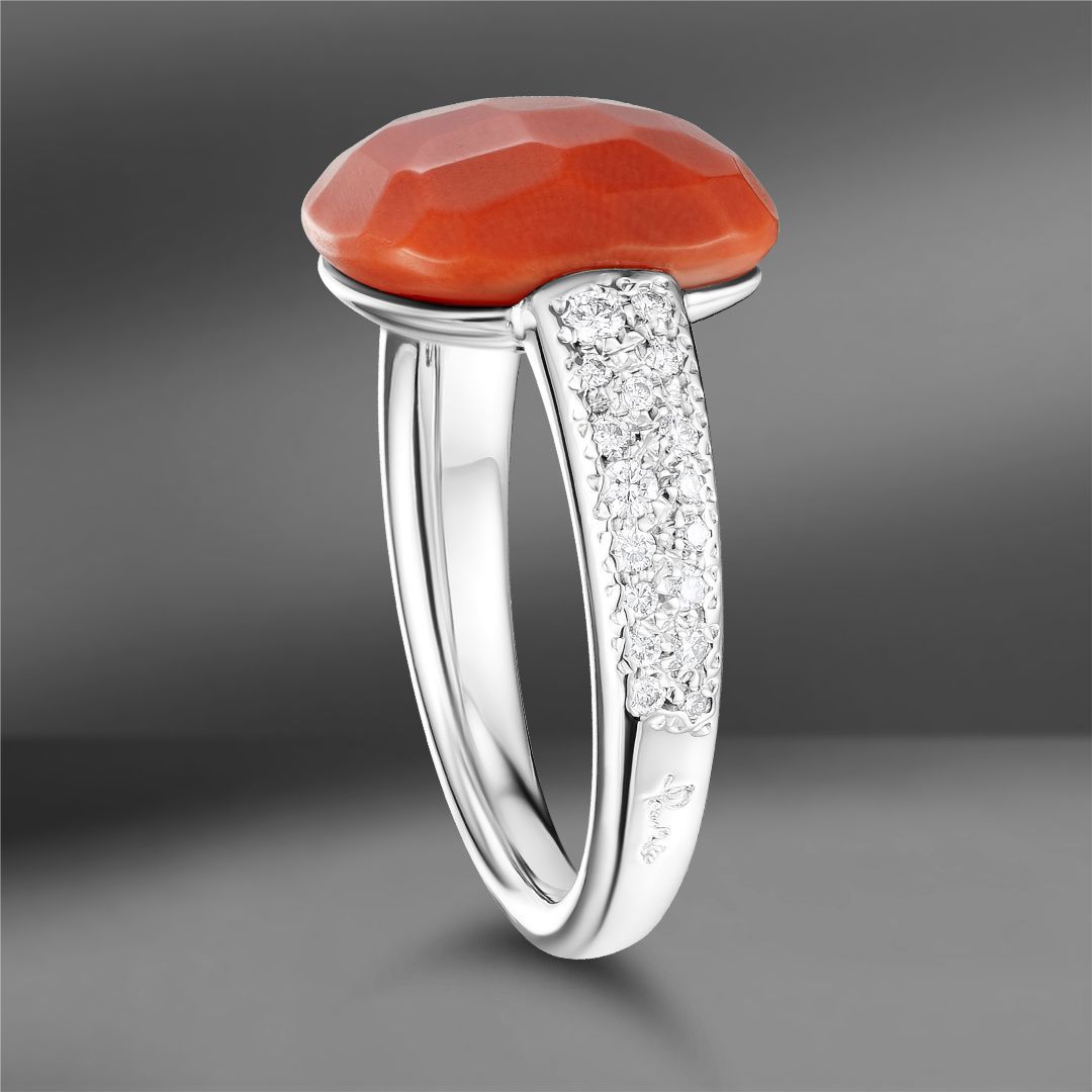 продажа Золотое кольцо Pomellato Capri в салоне «Emporium Gold»