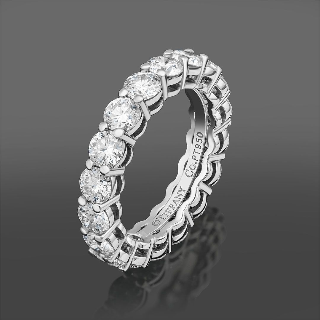 Кольцо Tiffany & Co. Embrace с бриллиантами