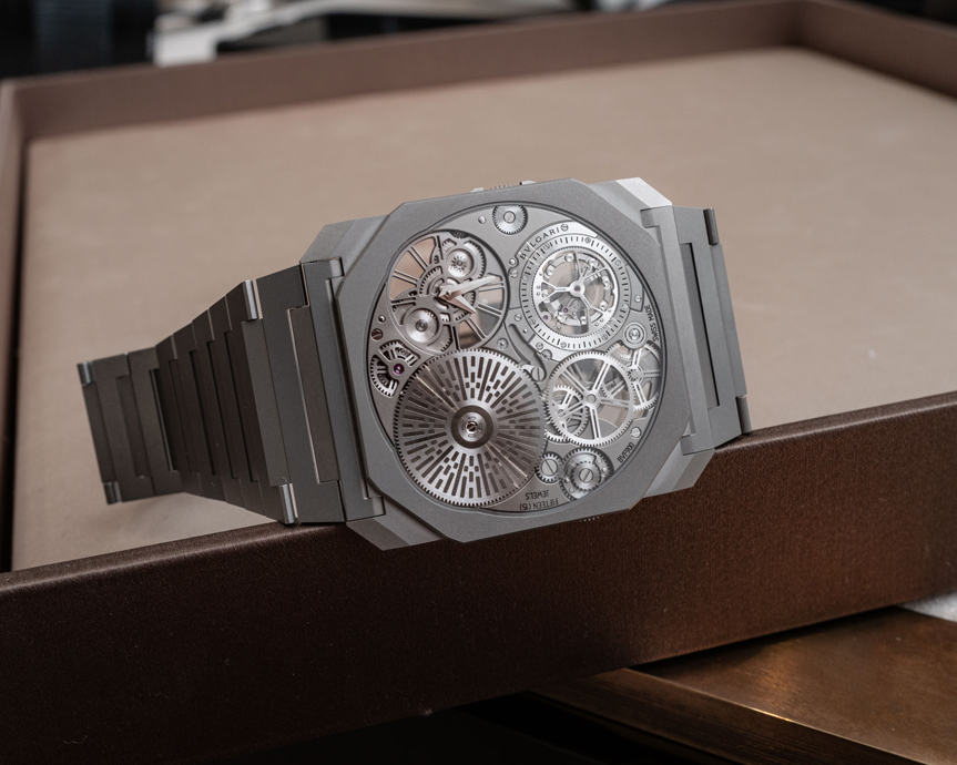 Часы Bvlgari Octo Finissimo серии Ultra Tourbillon
