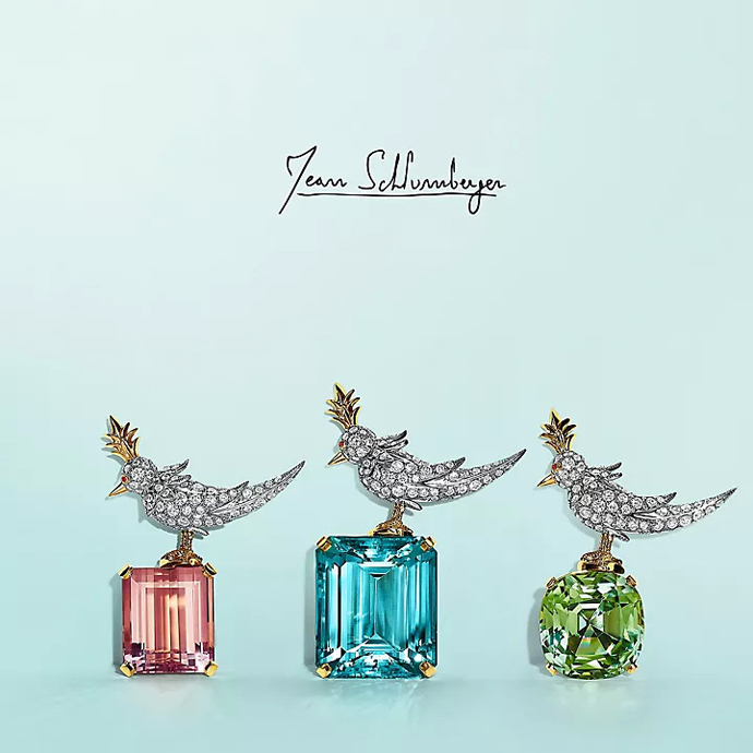 Bird on a Rock с желтым бриллиантом Tiffany весом 128,54 карата: в трансформируемой подвеске 2023 года и броши 1995 года, а также вариации мотива с цветными камнями