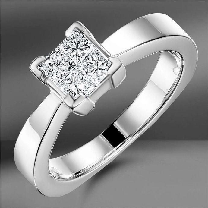 Кольцо с бриллиантами, установленными в технике Invisible Setting