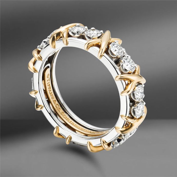 Культовые дизайны Жана Шлюмберже: кольца и браслеты Sixteen-Stone, броши Bird On A Rock и Fish, запонки Acorn