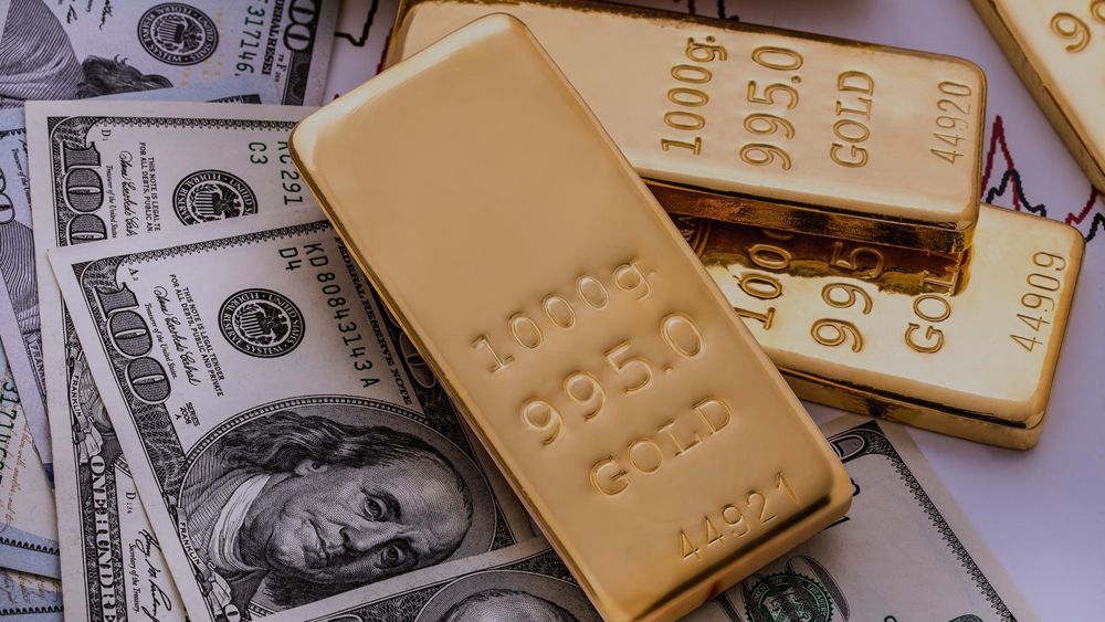 Золото будет расти к уровню 2000-3000 долларов