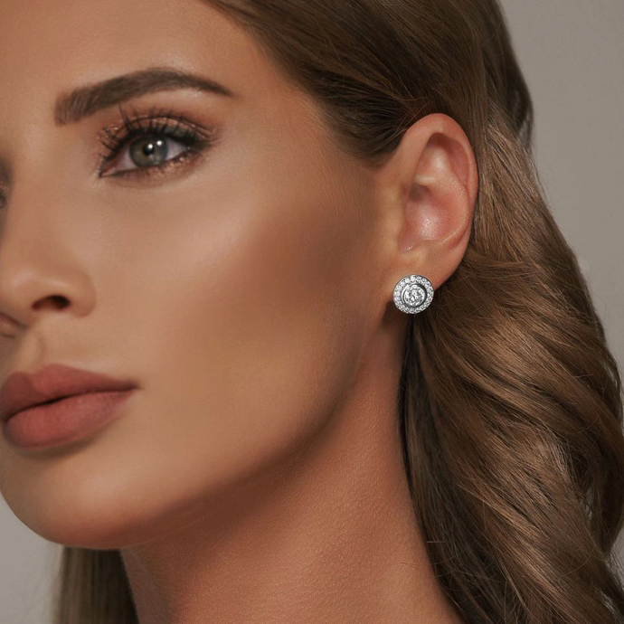 Серьги-пусеты Emporium Gold с бриллиантами для ежедневного ношения, коктейльное кольцо Emporium Gold с топазами, сапфирами и бриллиантами для торжественных случаев, серьги-кольца Emporium Gold для базовой коллекции