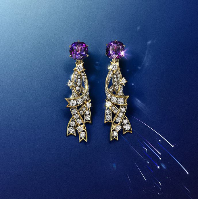 Украшения главы Shooting Star из второй части коллекции Blue Book - Tiffany Céleste и колье Ribbon Жана Шлюмберже