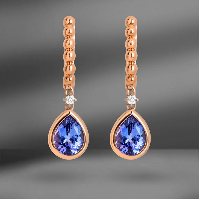 Золотая подвеска Еmроrium Gold с опалами, золотые серьги Casato Boutique Paris с танзанитами и золотые серьги Еmроrium Gold с жемчугом и бриллиантами