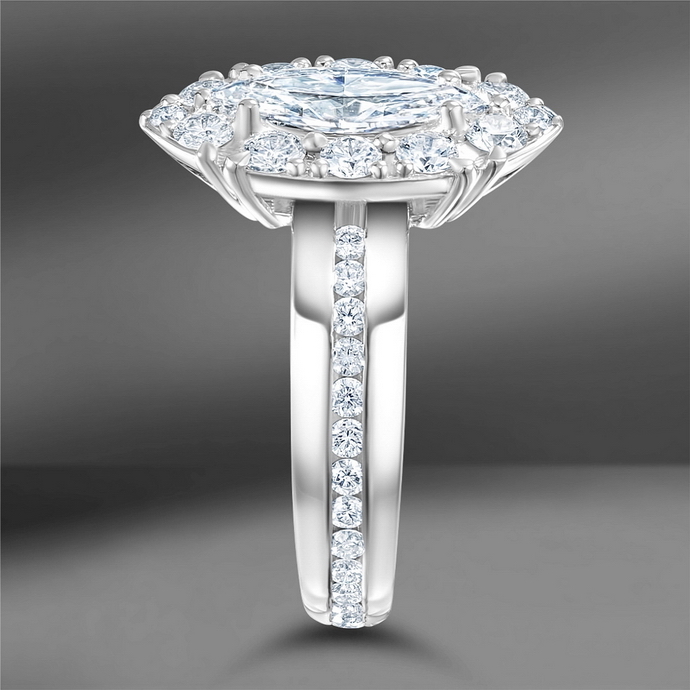 Золотое кольцо Alrosa с центральным бриллиантом огранки «маркиз» 2.01 Ct и золотое кольцо Emporium Gold с бриллиантом огранки «маркиз» 1.83 Ct