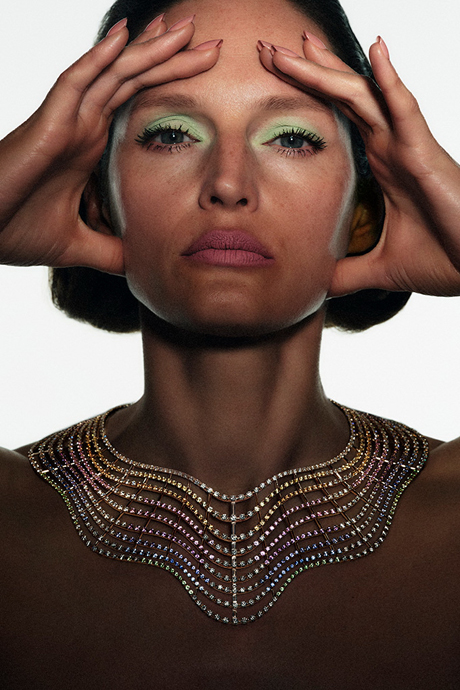 Украшения главы Arc En Couleur и Supracolour