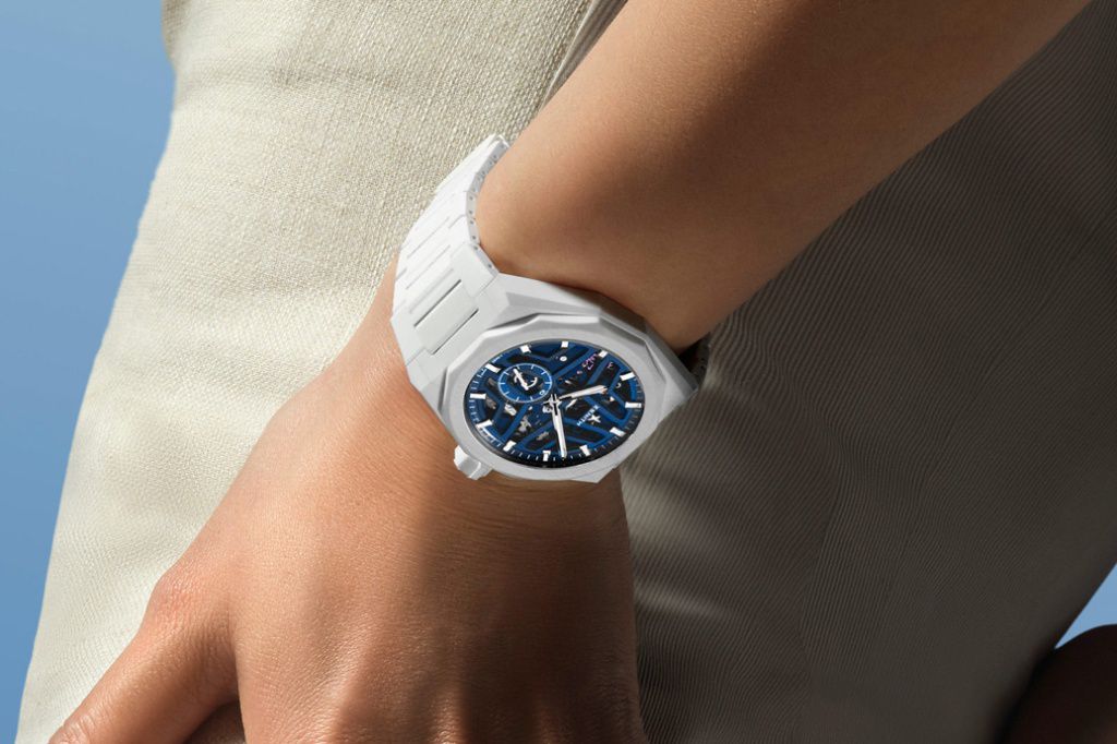 Часы DEFY Skyline Skeleton из белой керамики готовы выдержать любые летние приключения владельца 