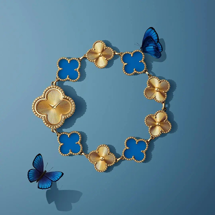 Браслеты Van Cleef & Arpels Alhambra с голубым агатом и малахитом