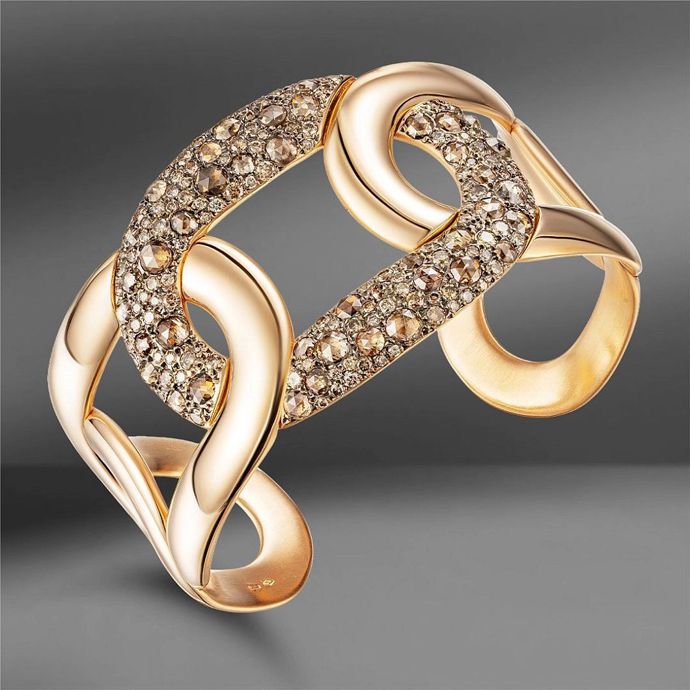 Золотой браслет Pomellato Tango с бриллиантами, установленными в технике Snow-setting