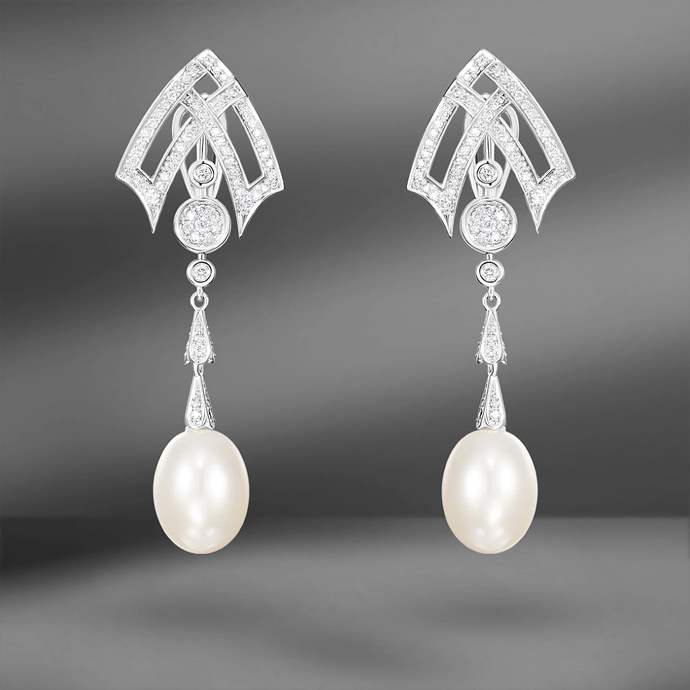 Золотая подвеска Еmроrium Gold с опалами, золотые серьги Casato Boutique Paris с танзанитами и золотые серьги Еmроrium Gold с жемчугом и бриллиантами