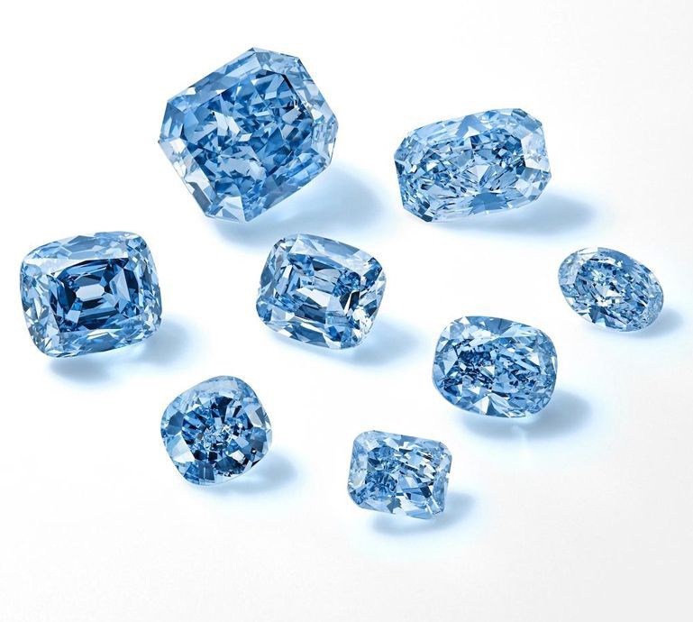 Восемь бриллиантов огранены из пяти алмазов Letlapa Tala Collection