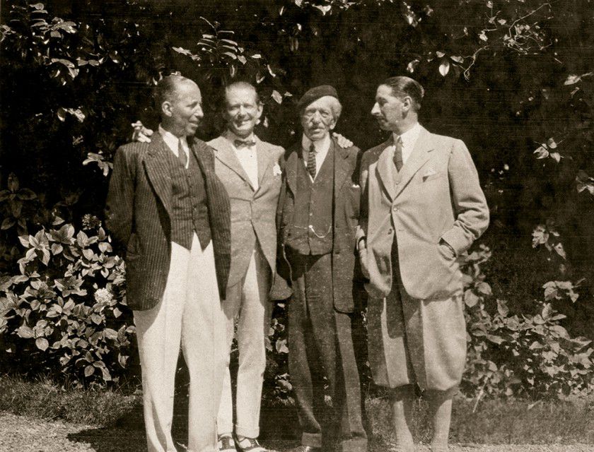Альфред Картье и три его сына слева направо - Пьер, Луи, Жак