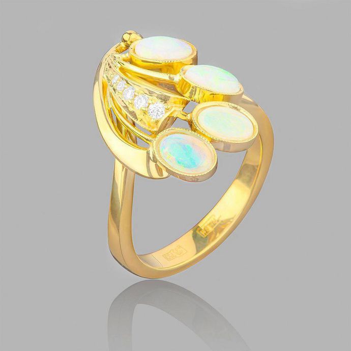 Золотое кольцо с опалом и бриллиантами, белый опал в натуральном виде и после огранки