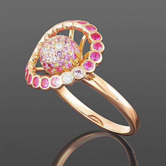 Золотые пусеты Gucci с розовыми сапфирами и золотое кольцо Boucheron Ma jolie с розовыми сапфирами