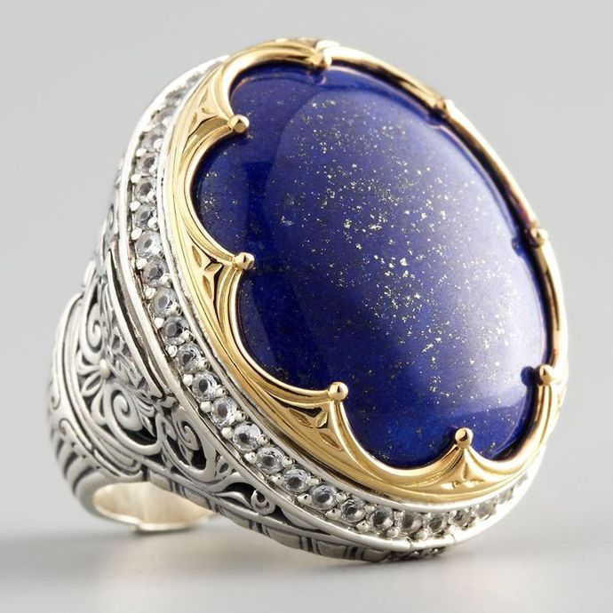 Серебряное кольцо с овальным лазуритом и позолотой; серебряное ожерелье с позолотой и лазуритом; кулон с лазуритом