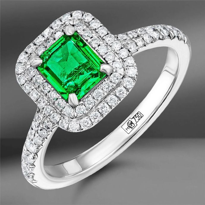 Кольцо с изумрудом «Колумбия» огранки «изумруд» и бриллиантами огранки «круг»