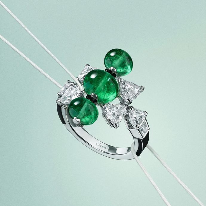 Колье Panthères Reflexio и кольца Summae и Motu из коллекции Cartier En Équilibre