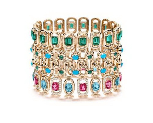 Первая часть трилогии Piaget Extraleganza посвящена наследию 1960–1970-х годов