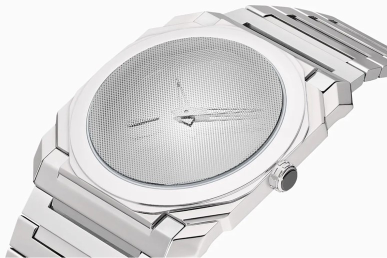 Часы Bvlgari Octo Finissimo серии Sejima
