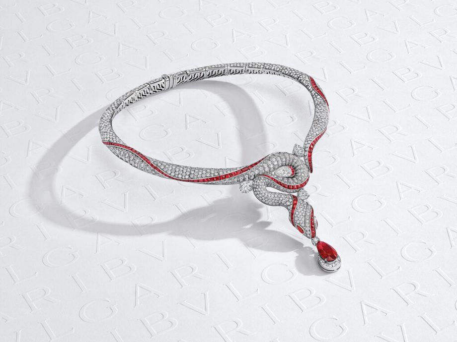 Три колье Serpenti из коллекции Bvlgari Mediterranea