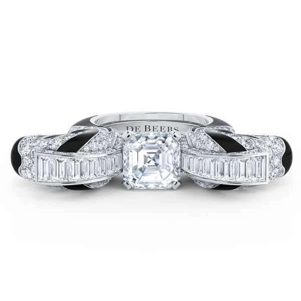 Кольцо-куртка De Beers Leopard и кольцо-куртка De Beers Zebra