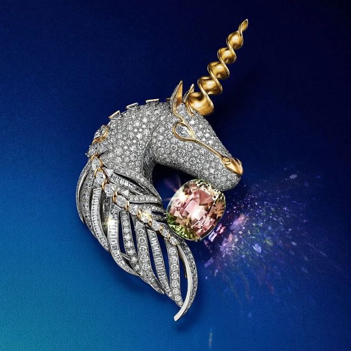 Брошь, ожерелье и кольцо Unicorn из коллекции Tiffany & Co. Blue Book 2024 Céleste
