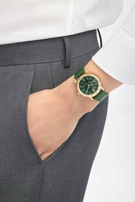 Часы с циферблатом цвета Verde Alpi выпущены лимитированной серией, остальные версии − часть постоянной коллекции