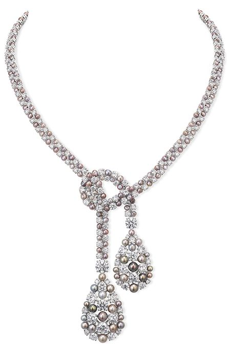 Колье из набора Trompe-l'oeil и набор Illusion из коллекции Chaumet En Scène