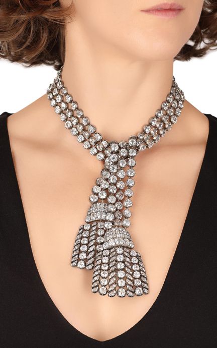 Антикварное колье 18 века будет топ-лотом аукциона Royal & Noble Jewels