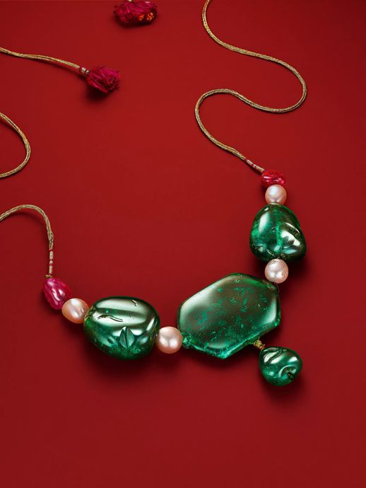 Ожерелье Великих Моголов с драгоценными камнями и изумрудами