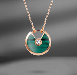 продажа Золотое колье с малахитом Cartier Amulette в салоне «Emporium Gold»